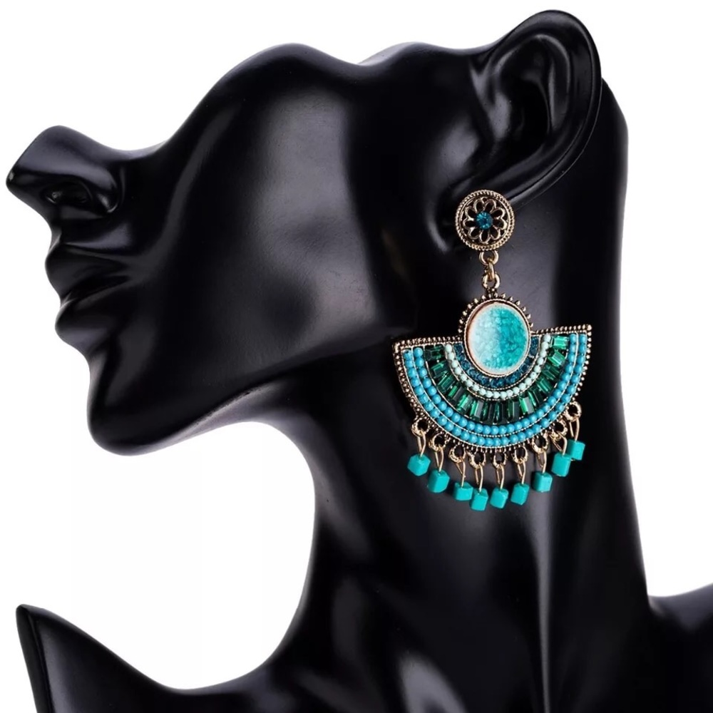 BEADED VINTAGE BOHEMIAN TASSEL EARRINGS